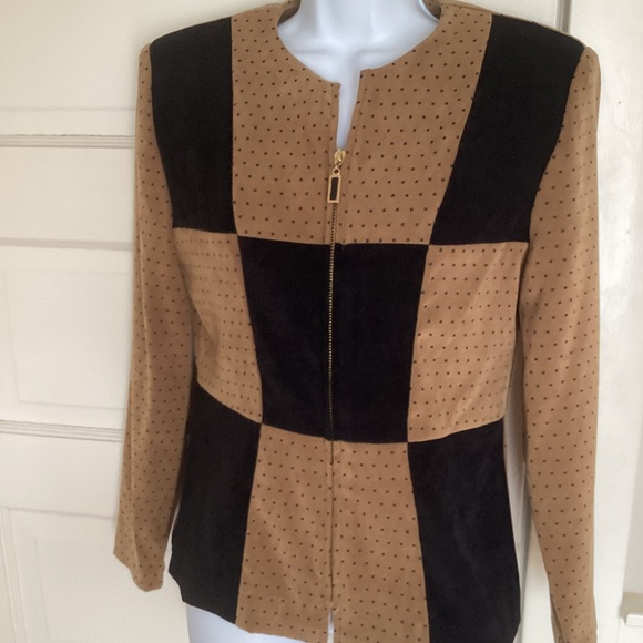 Jessica Howard Jackets & Blazers - Vintage Brown Black zipper front color block Jessica Howard Jacket 6 Petite